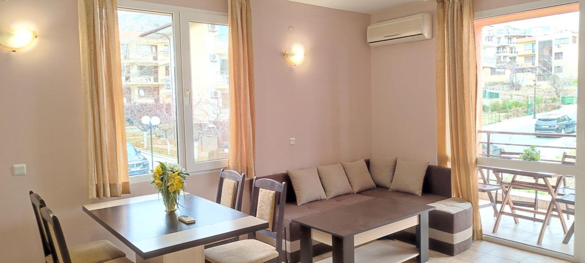 Dom-El Real Apartments 4 - Sveti Vlas Exterior photo